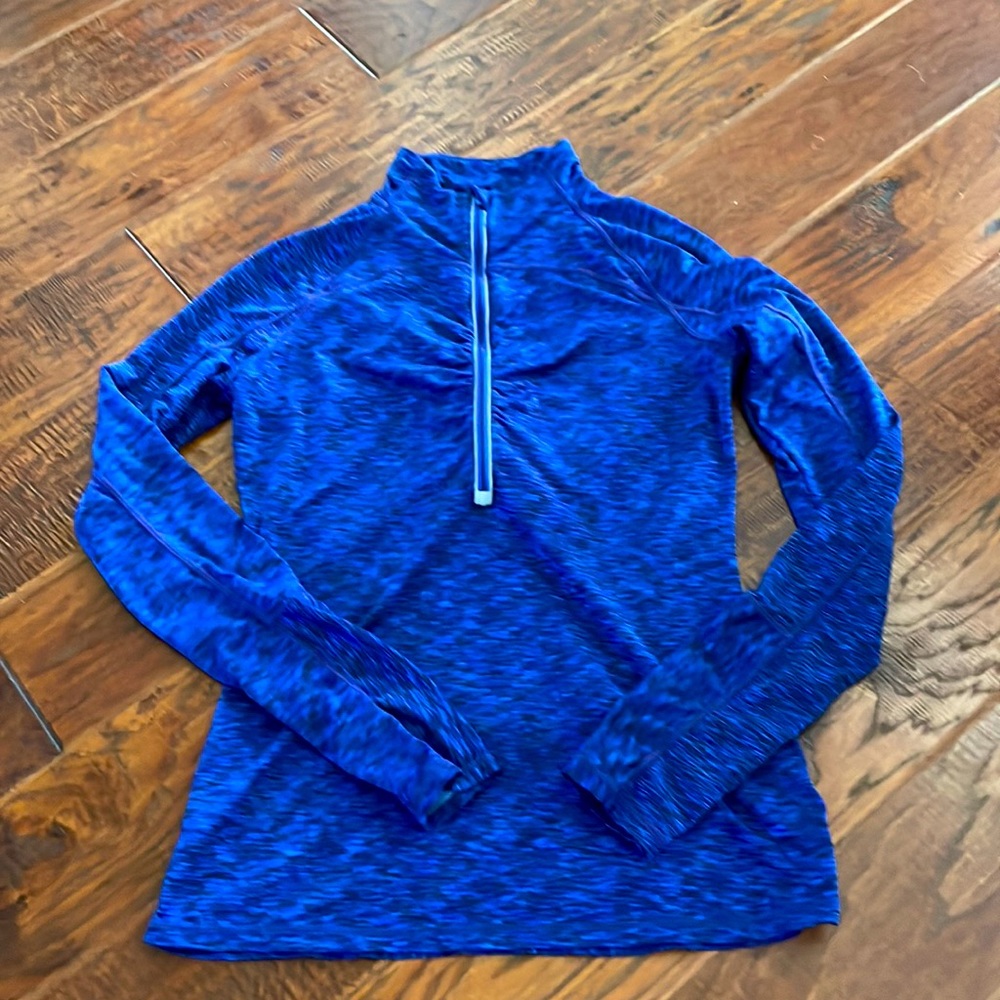 Athletes 3/4 zip top